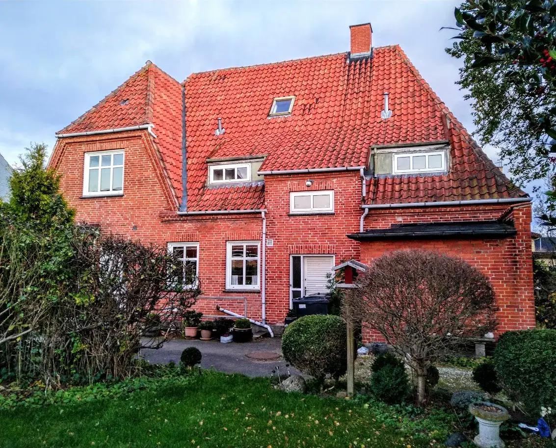 Hovedgaden 7 i Høng — Flogo Byg-ejendom