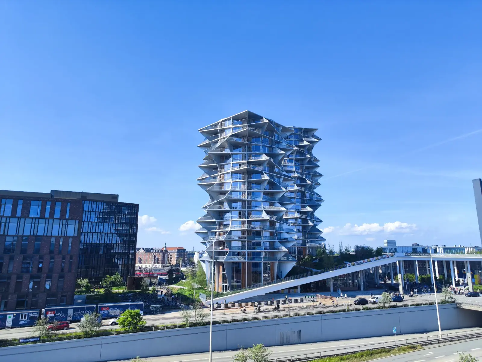 Kaktustårnene i Kalvebod Brygge, København V — Flogo Byg-reference
